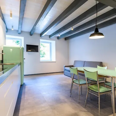 Casa Kaki Apartment