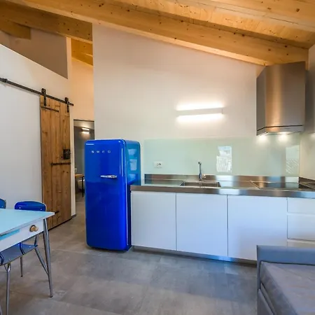 Casa Kaki - Eco Friendly With Parking & Private Courtyard * 马尔切西内