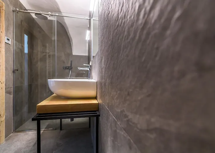 Casa Kaki - Eco Friendly With Parking & Private Courtyard Apartament *