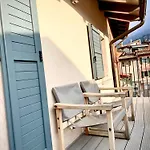 Casa Kaki - Eco Friendly With Parking & Private Courtyard 아파트 말세진느