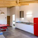 Casa Kaki - Eco Friendly With Parking & Private Courtyard 말세진느
