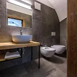 아파트 Casa Kaki - Eco Friendly With Parking & Private Courtyard
