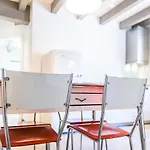 Casa Kaki - Eco Friendly With Parking & Private Courtyard 말세진느