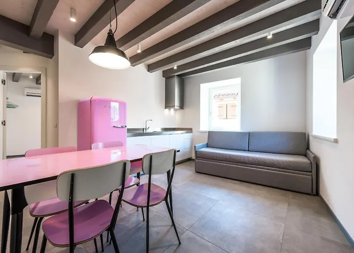 アパート Casa Kaki - Eco Friendly With Parking & Private Courtyard *