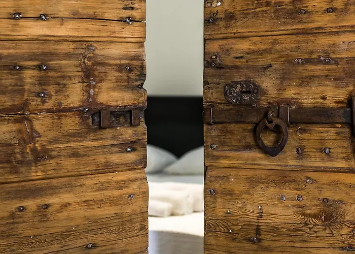 アパート Casa Kaki - Eco Friendly With Parking & Private Courtyard マルチェージネ