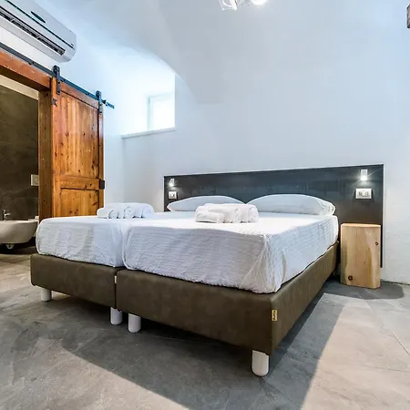 Casa Kaki - Eco Friendly With Parking & Private Courtyard Appartement Malcesine