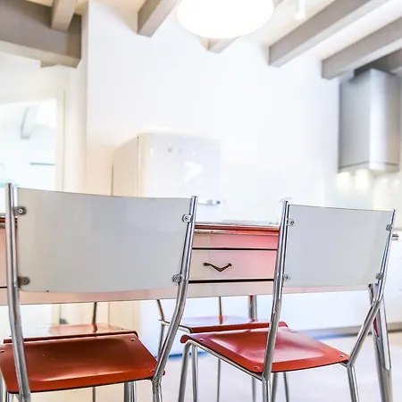 Casa Kaki - Eco Friendly With Parking & Private Courtyard Malcesine